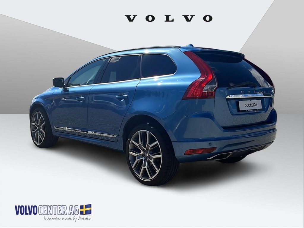 Volvo  2.4 D5 Summum AWD S/S