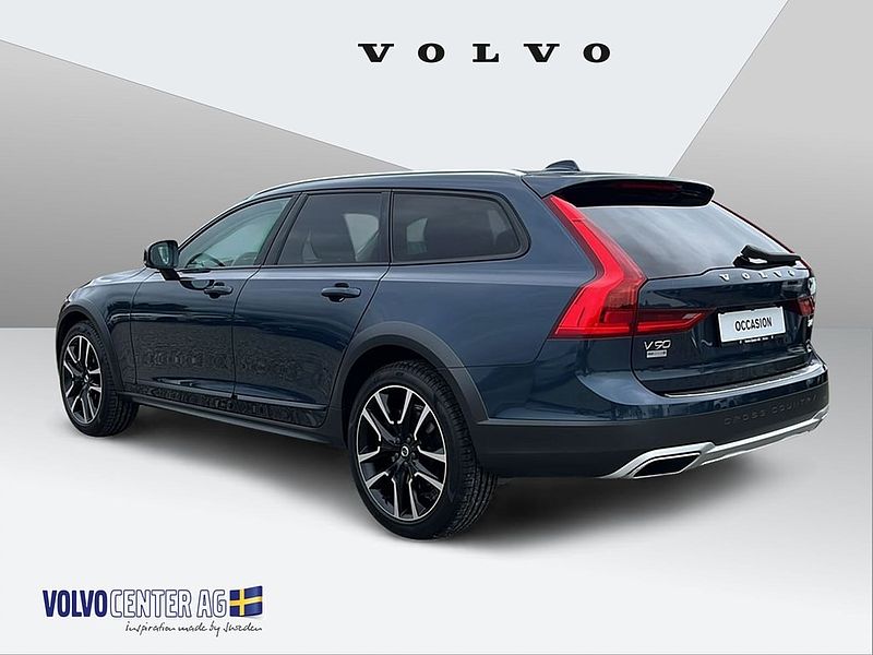 Volvo  Cross Country 2.0 T6 Pro AWD