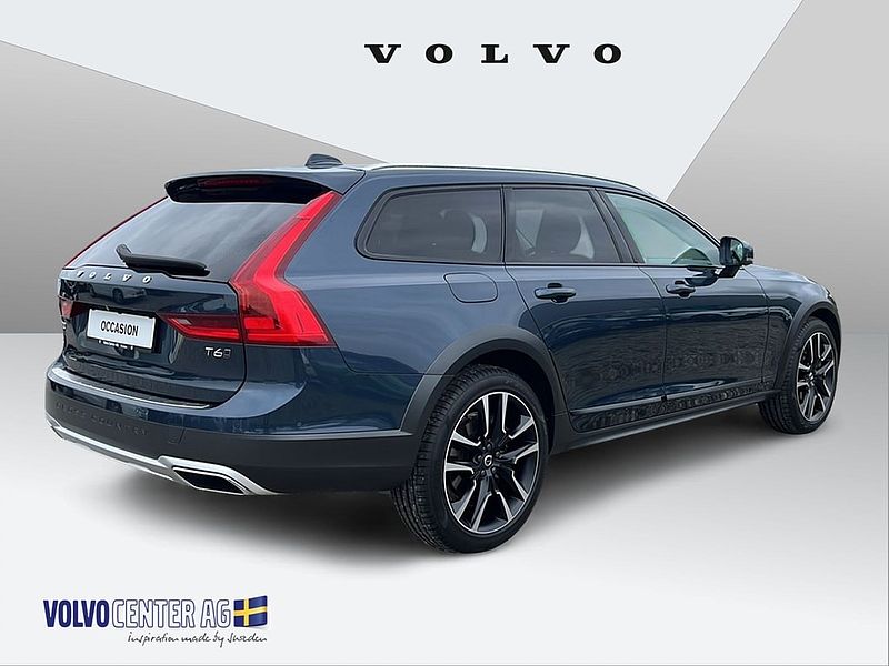 Volvo  Cross Country 2.0 T6 Pro AWD
