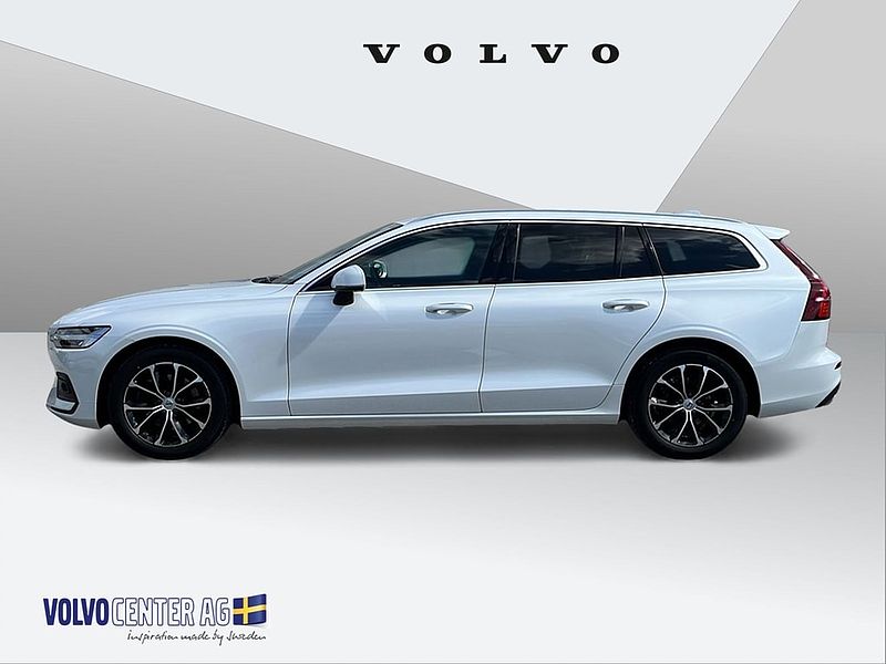 Volvo  2.0 B4 Momentum